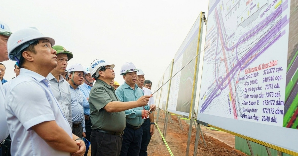 Đèo Cả: Thủ tướng Phạm Minh Chính kiểm tra tiến độ thi công gói thầu 6.12 thuộc dự án sân bay Long Thành