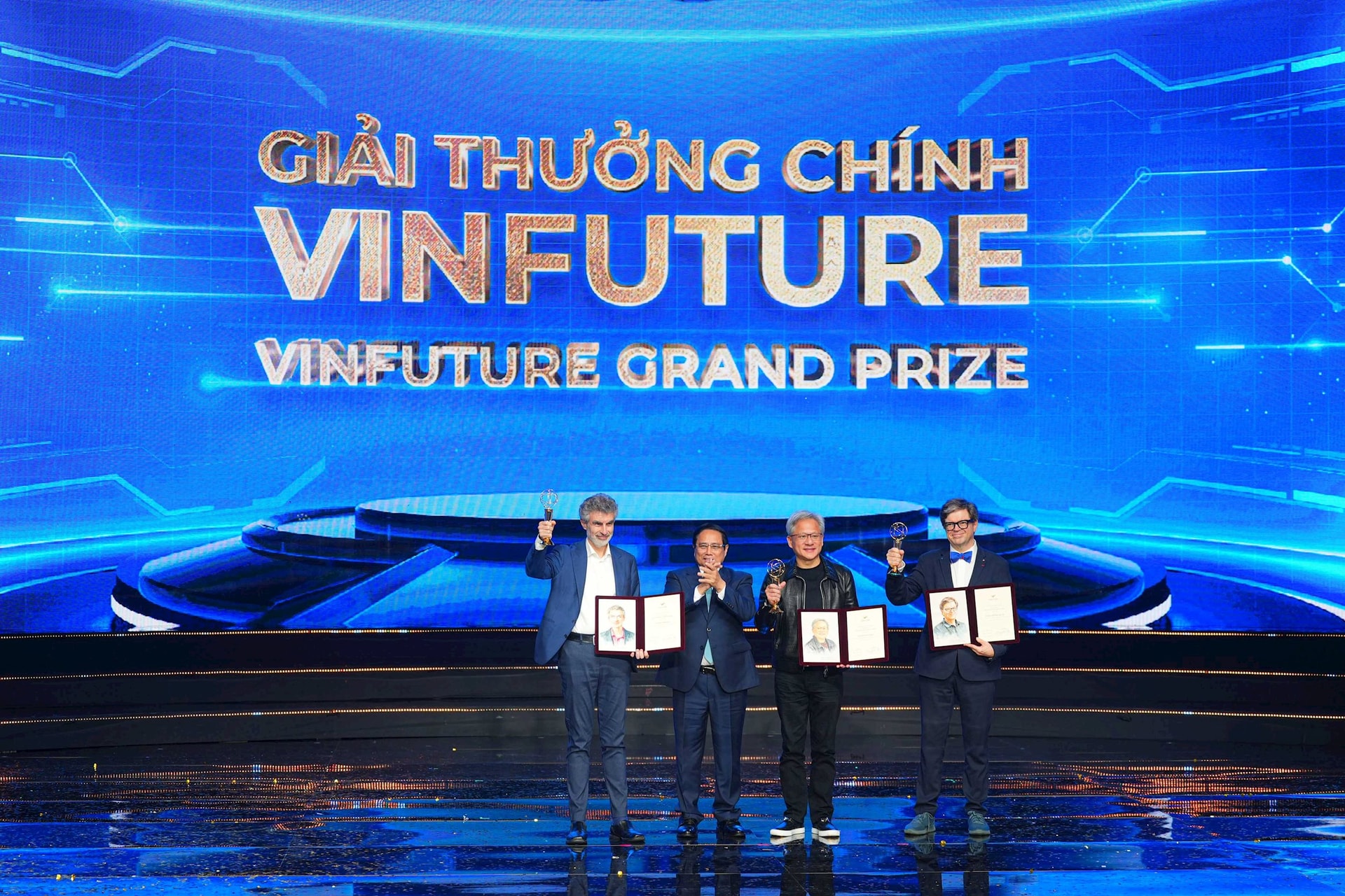 Gặp Tổng Bí thư, đồng chủ nhân giải thưởng chính VinFuture 2024 hiến kế gì cho Việt Nam?
