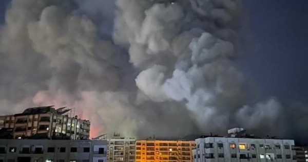 Israel tiến quân “thần tốc”, xe tăng tiến gần Damascus?