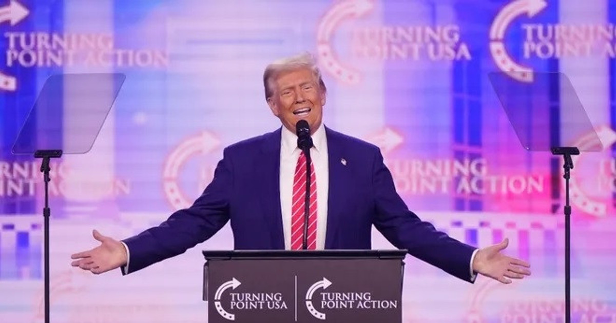 Ông Trump nói đang chờ đàm phán với Tổng thống Putin