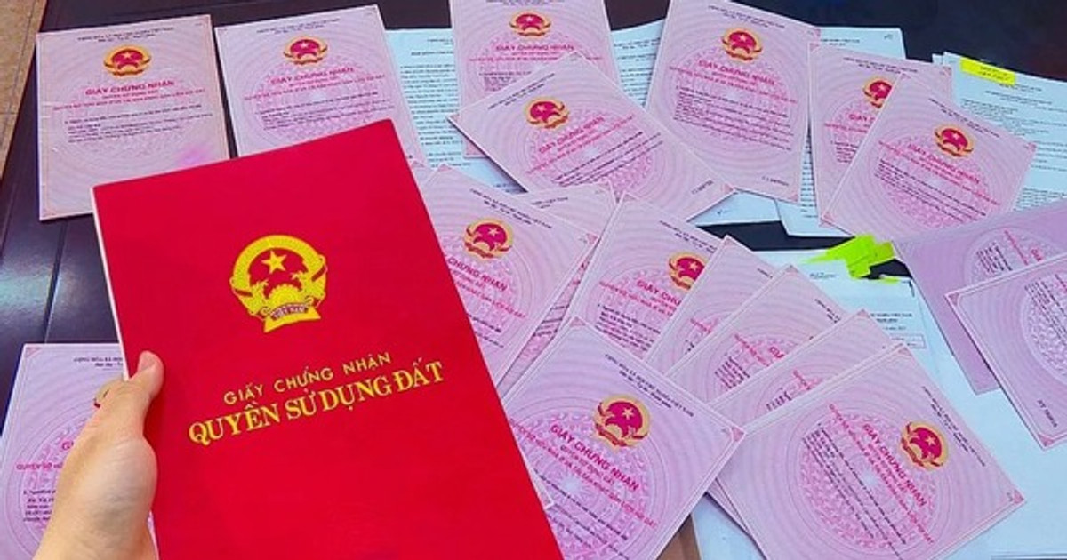 Từ năm 2025, có phải đổi sổ đỏ khi nhiều tỉnh thành sắp xếp đơn vị hành chính?