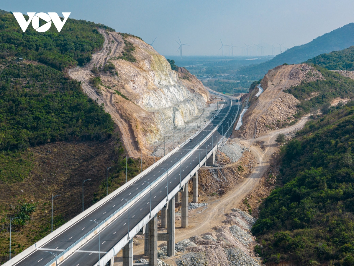 Không để 3.000km cao tốc bị tắc ở bất cứ điểm nào