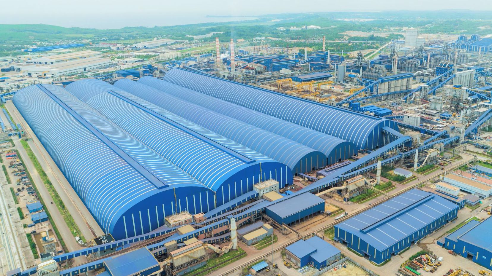Quảng Ngãi tung phao cứu sinh cho dự án của Vinamilk và Hoà Phát