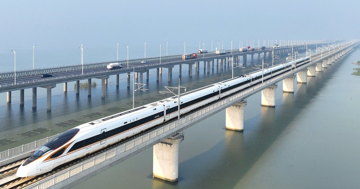 Trung Quốc đặt mục tiêu có 60.000 km đường sắt cao tốc vào năm 2030