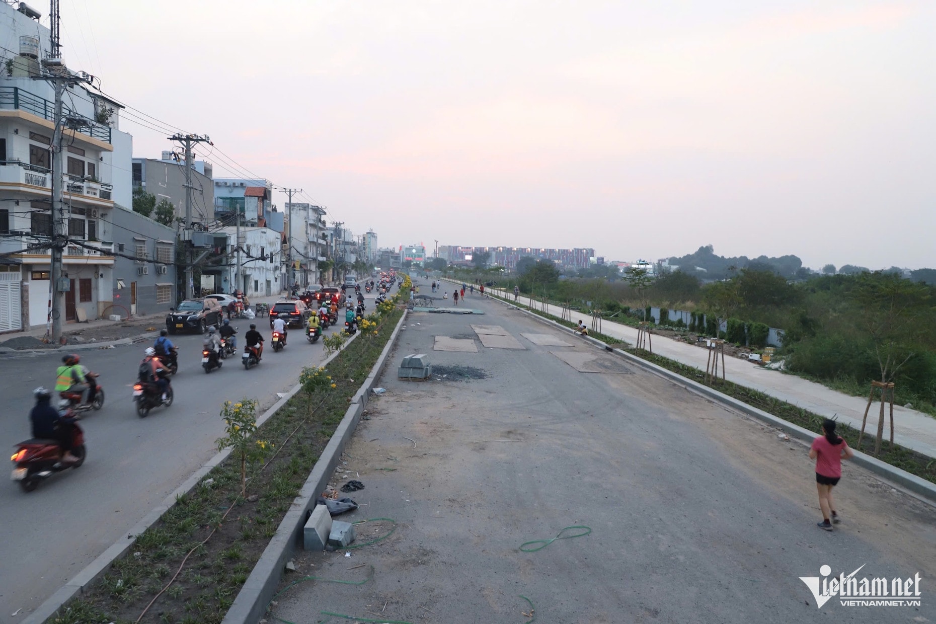 Đường hơn 4.800 tỷ đồng nối sân bay Tân Sơn Nhất còn vướng 22 mặt bằng