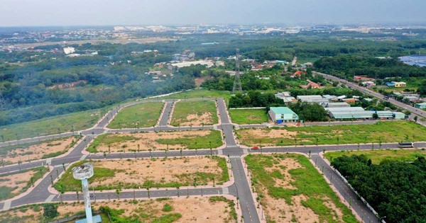Nhiều chủ đầu tư 'phát khóc' vì dài cổ chờ định giá đất
