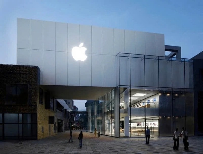 Apple gặp khó tại thị trường Trung Quốc