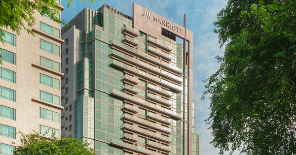 Lãnh đạo JW Marriott Saigon chia sẻ thương vụ hiện diện tại khách sạn đắc địa nhất trung tâm Tp.HCM, hướng đến phân khúc khách hàng xa xỉ