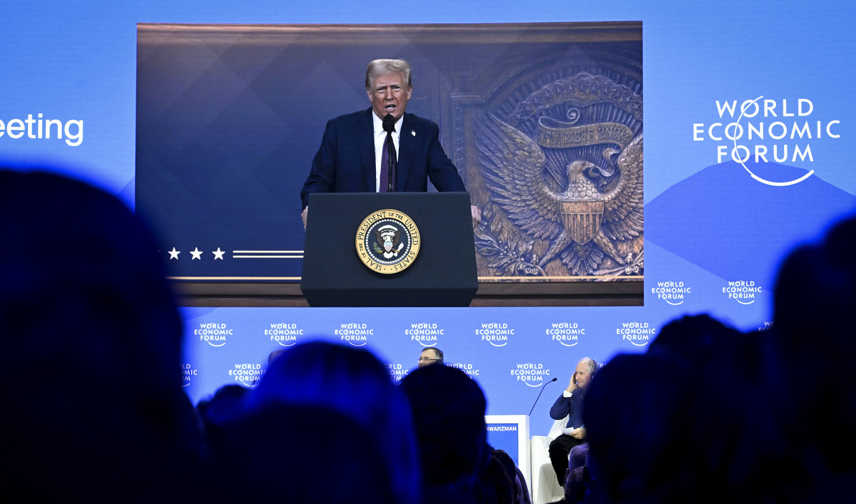 Ông Trump: Doanh nghiệp toàn cầu sẽ hưởng thuế thấp nếu sản xuất tại Mỹ