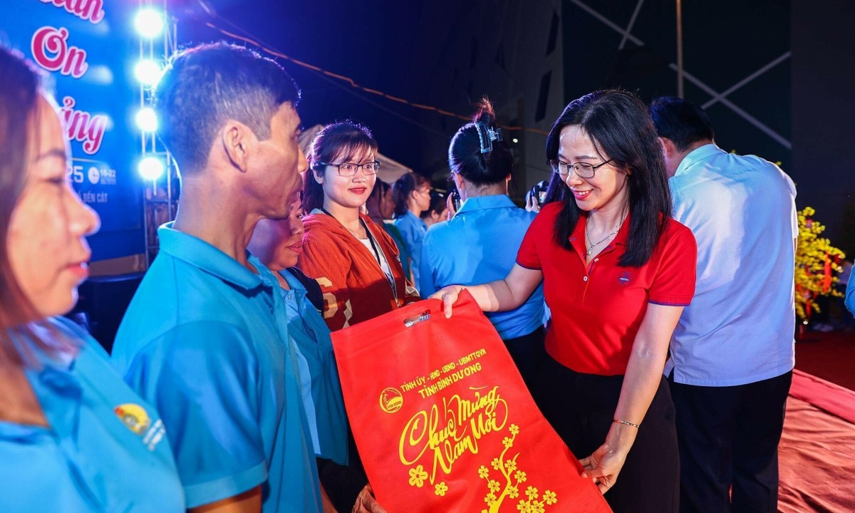 United International Pharma đồng hành người lao động qua chuyến xe 0 đồng