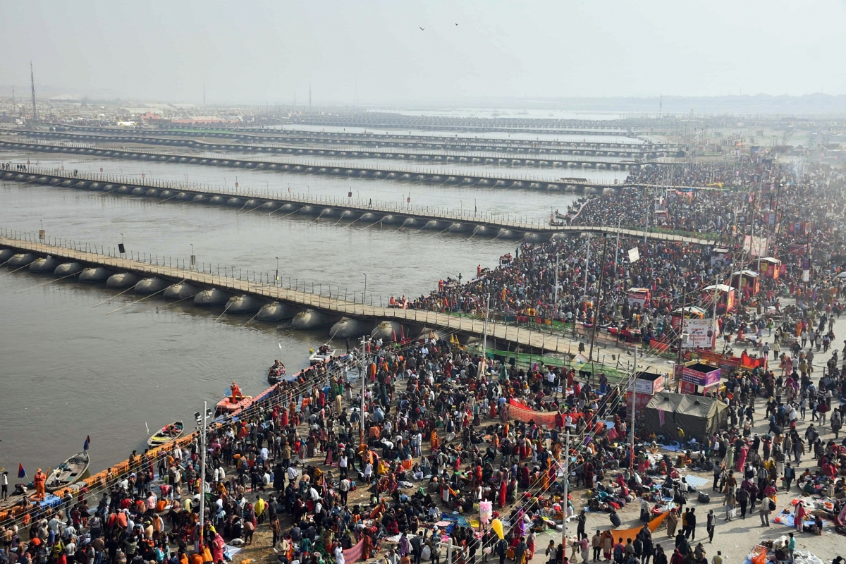 Hàng chục người thương vong vì giẫm đạp tại lễ hội Maha Kumbh Mela, Ấn Độ