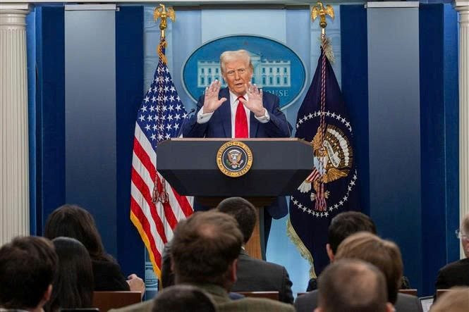 Chính sách thuế mới của ông Trump là cú sốc lớn nhất 50 năm đối với thương mại toàn cầu