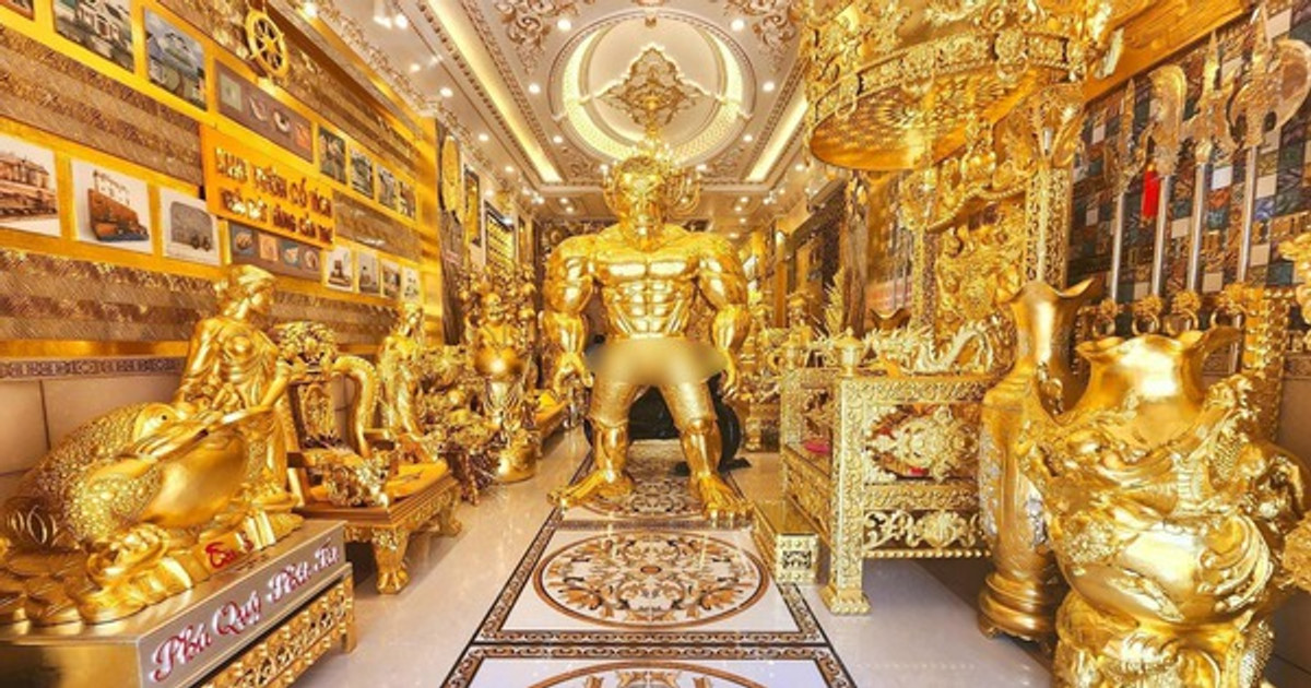 Ngôi nhà dát vàng của đại gia bất động sản ở miền Tây: Không gian phủ vàng gây choáng ngợp, gia chủ tiết lộ sự thật về chất liệu xây dựng