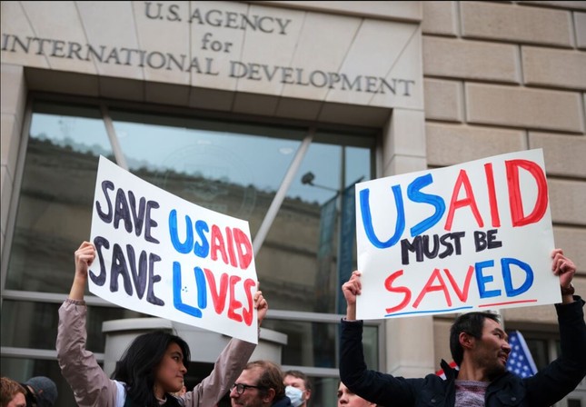 Lý do hai ông Trump, Musk chỉ trích USAID và khả năng đóng cửa cơ quan này