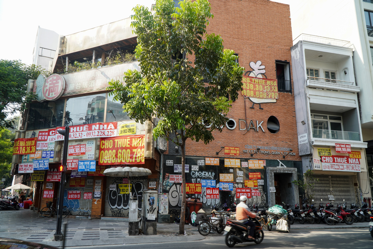 Nhiều chủ mặt bằng nhà phố hạ giá thuê