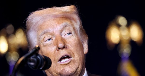 Tổng thống Mỹ Trump khen Nga hành xử thân thiện