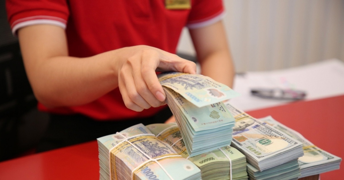 Đề xuất đánh thuế lãi tiền tiết kiệm: Bộ Tài chính nói gì?