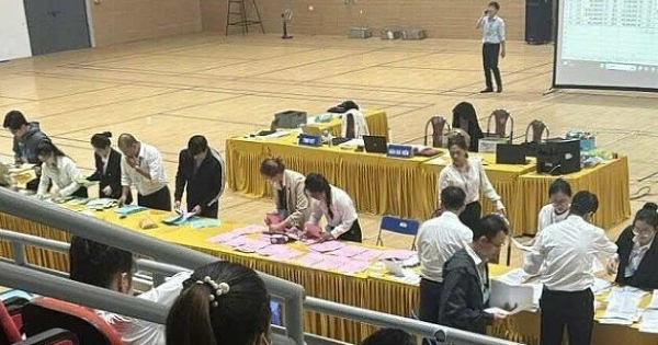 Hà Nội xét xử lưu động nhóm 'thổi giá' 30 tỷ đồng mỗi m2 đất đấu giá ở Sóc Sơn
