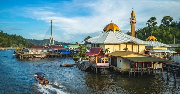 Quốc  gia Đông Nam Á chỉ có 4 huyện, giàu thứ 7 thế giới