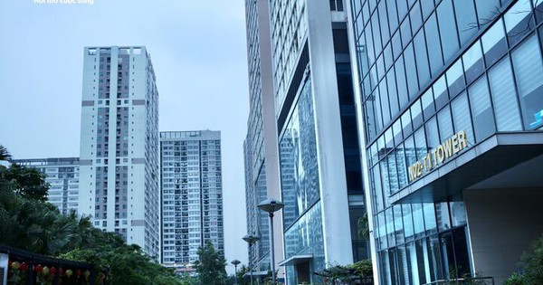 Giá chung cư Hà Nội diễn biến bất ngờ, nhà đầu tư có nên mua?