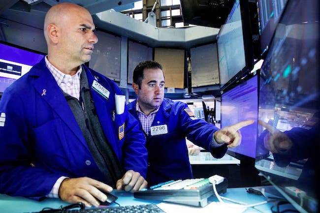 S&P 500 giảm 3 phiên liên tiếp