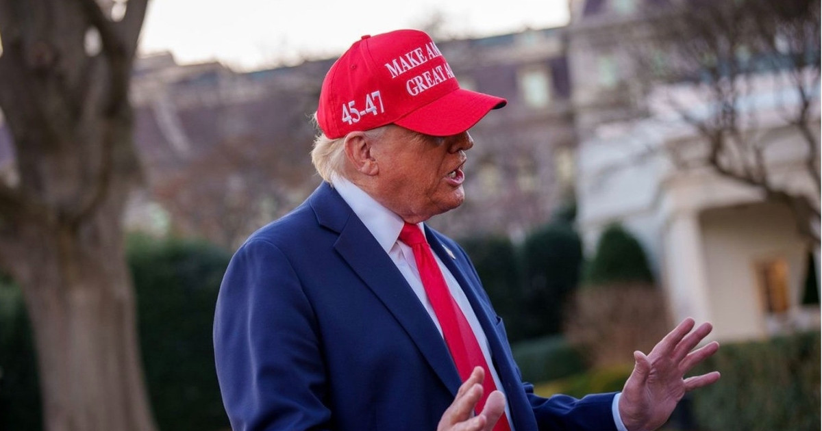 Ông Trump so sánh Tổng thống Zelensky với Tổng thống Putin