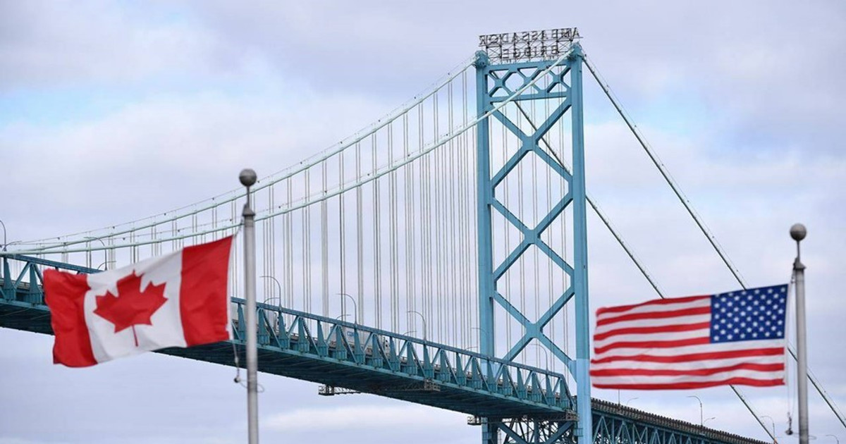 Canada phản đòn ông Trump, tung thuế đáp trả lên 107 tỷ USD hàng hóa từ Mỹ