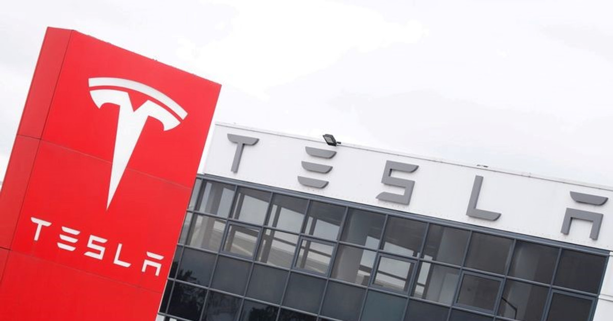 Buồn của Elon Musk: Cổ phiếu Tesla lao dốc chưa từng thấy, bị cả thế giới quay lưng