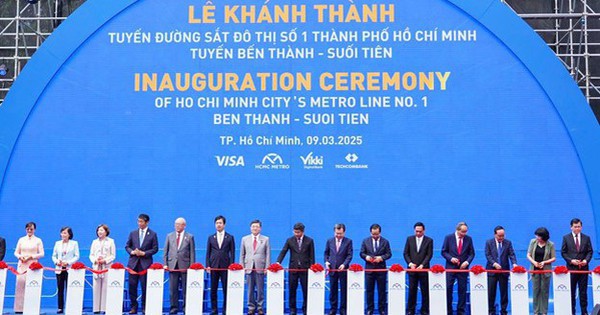 TP.HCM khánh thành tuyến metro số 1: Ngân hàng số Vikki tặng 100.000 thẻ VikkiGO đi metro miễn phí cho người dân