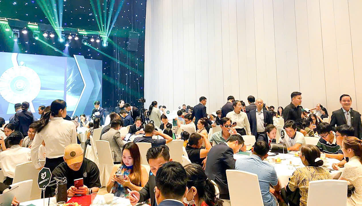 Người mua nhà sốt sắng trước thông tin các tỉnh sáp nhập với TP.HCM