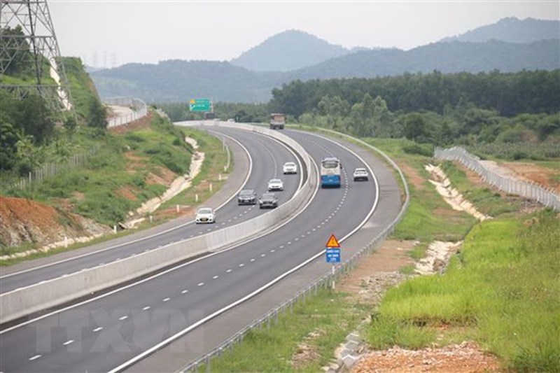 Khẩn trương chọn nhà đầu tư làm cao tốc Dầu Giây – Tân Phú