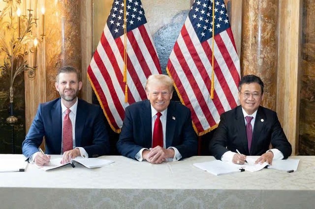 Lộ diện tại lễ ký hợp tác với DN của gia đình ông Trump, con trai ông Đặng Thành Tâm được bổ nhiệm sếp lớn