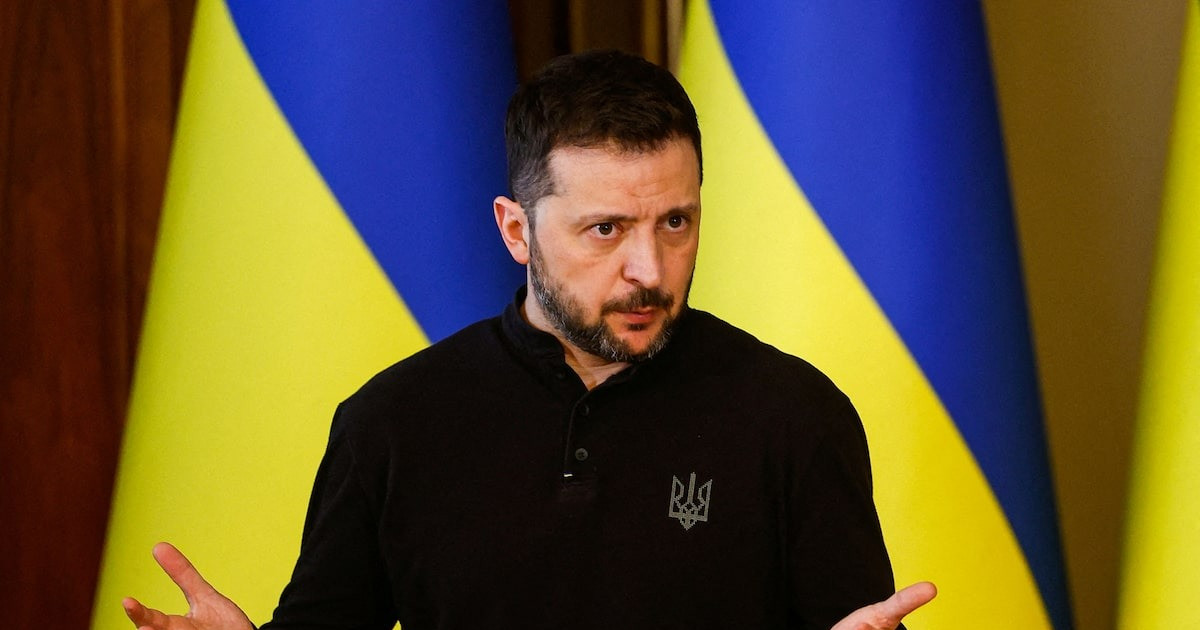 Tổng thống Ukraine lên tiếng sau cuộc điện đàm của lãnh đạo Nga - Mỹ