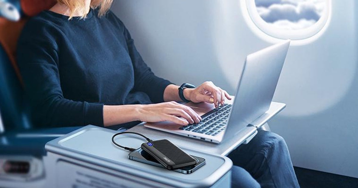 Quy định mới: Vietnam Airlines và Vietjet Air cấm hành khách sử dụng sạc dự phòng trong suốt chuyến bay