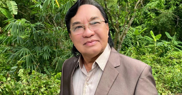 Bệnh tình NSND Thanh Tuấn trước khi hôn mê: Đau tim phải nhập viện trước giờ diễn
