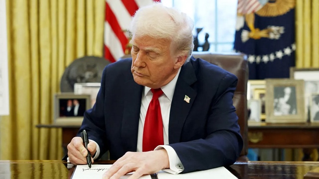 Trump dọa áp thuế 