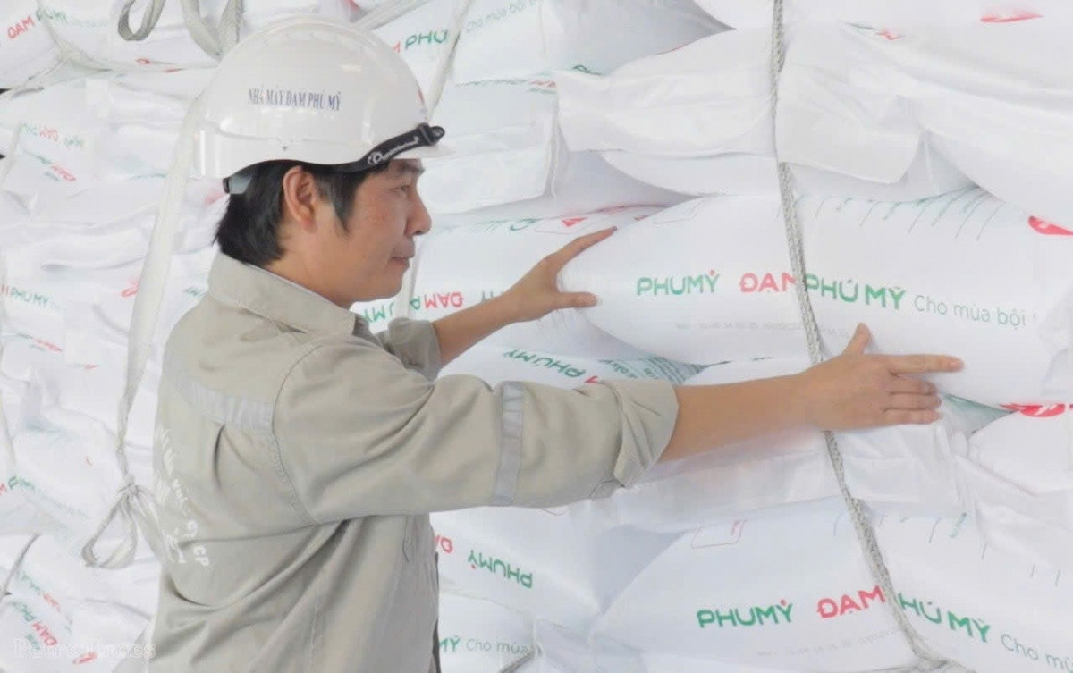 Cổ đông Đạm Phú Mỹ sắp nhận cơn mưa cổ tức tiền mặt và cổ phiếu thưởng tổng tỷ lệ gần 90%