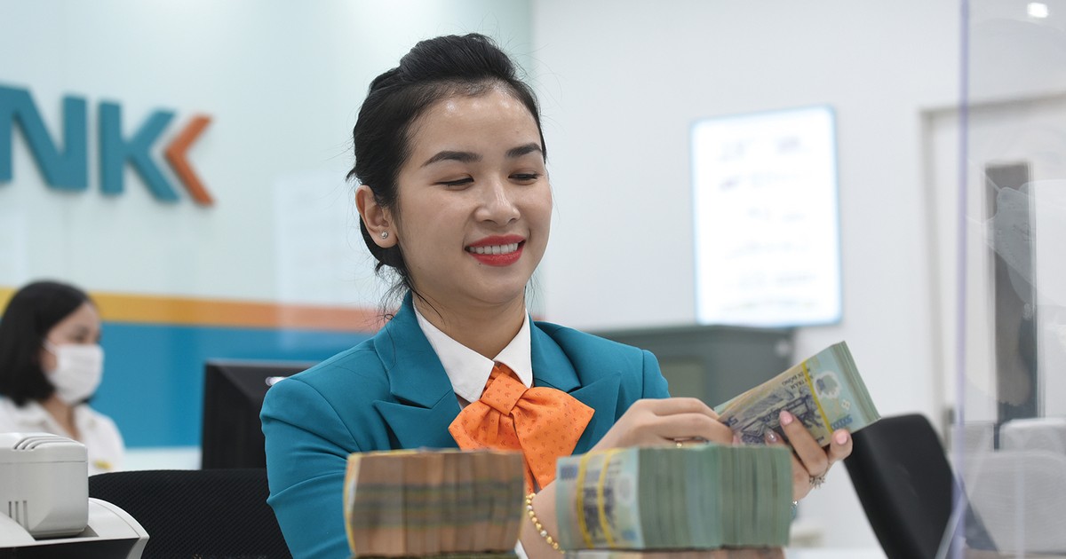 Giữ lãi suất ổn định để kiểm soát rủi ro