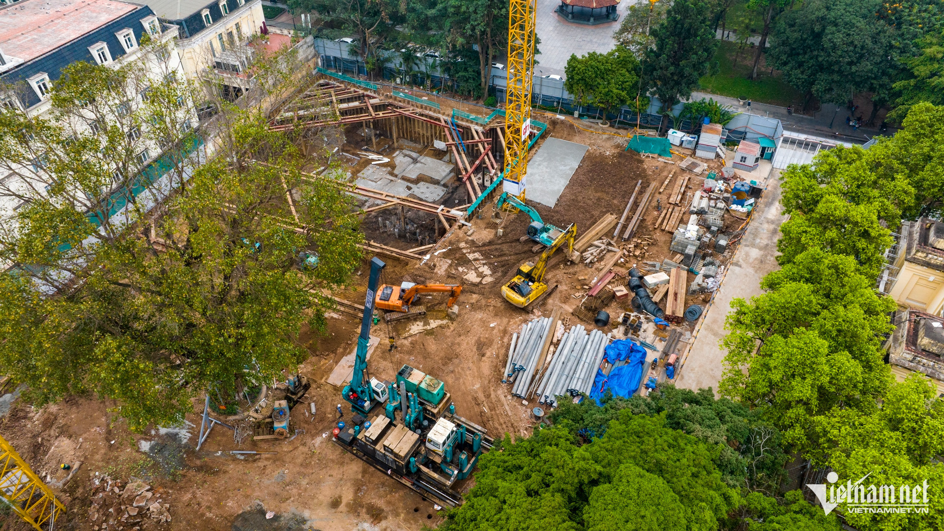 Toàn cảnh không gian hồ Gươm trước thời điểm chỉnh trang, phá dỡ Hàm cá mập