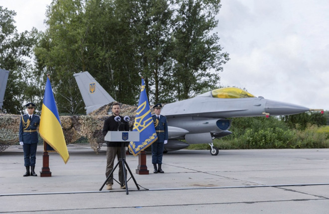 Ukraine nhận thêm tiêm kích F-16, mặt trận Sumy gặp nguy hiểm