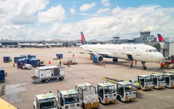 Người hùng của Delta: Giúp hãng hàng không lớn nhất nước Mỹ đạt hơn 5 tỷ USD lợi nhuận nhờ chiến lược có 1 không 2, thu nhập gần 1 triệu USD/năm khiến mọi CEO ghen tị