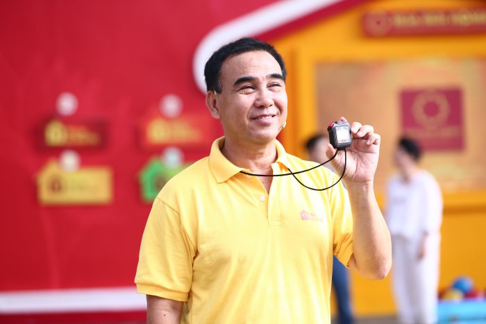 Bị Tập đoàn Hoa Sen nhắc tên, MC Quyền Linh lên tiếng