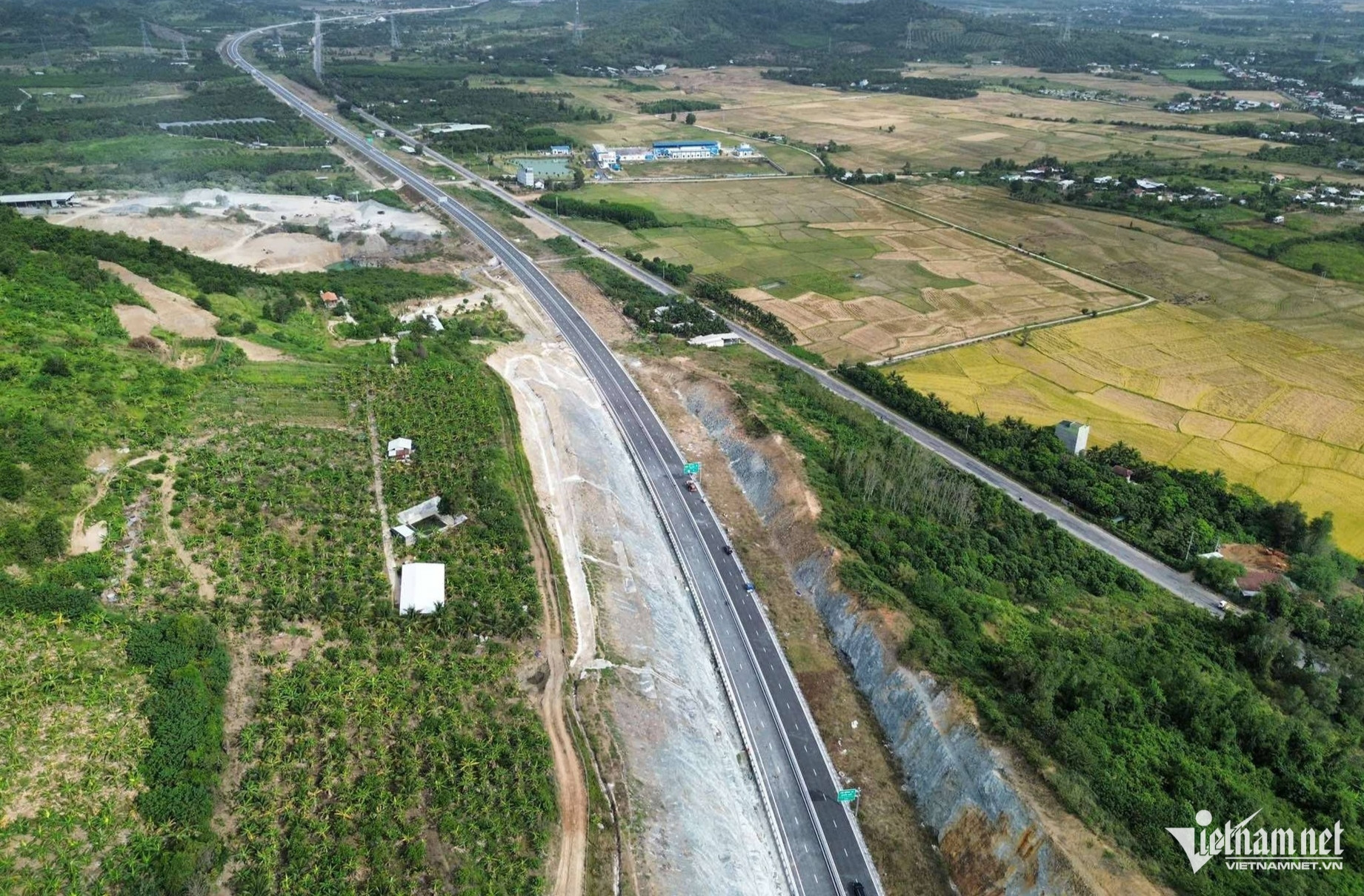 Đồng loạt khởi công, khánh thành 80 dự án trên cả nước