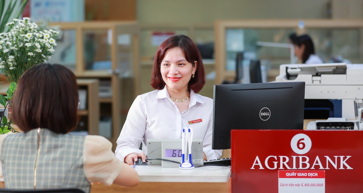 Agribank: Kết hợp ưu đãi mở tài khoản và các gói tín dụng quy mô lớn