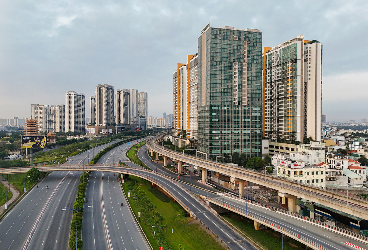 HoREA đề xuất TP HCM không cấm lưu trú ngắn ngày trong chung cư