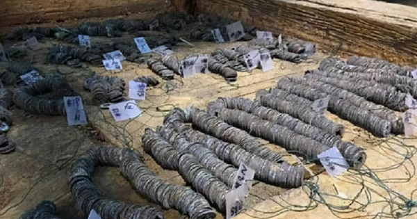 Khai thác đá trên núi, công nhân nổ mìn trúng 